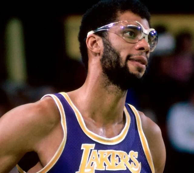 MLB》主审好球带太严退场仍感谢 大谷翔平的礼貌又亲切来自父母家庭和乐